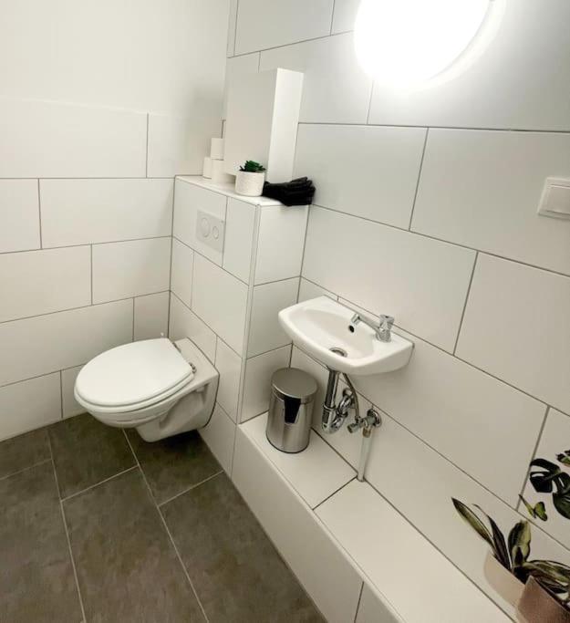 Apartment Grosse 3-zimmer Wohnung, Zentrale Lage. Muelheim an der Ruhr