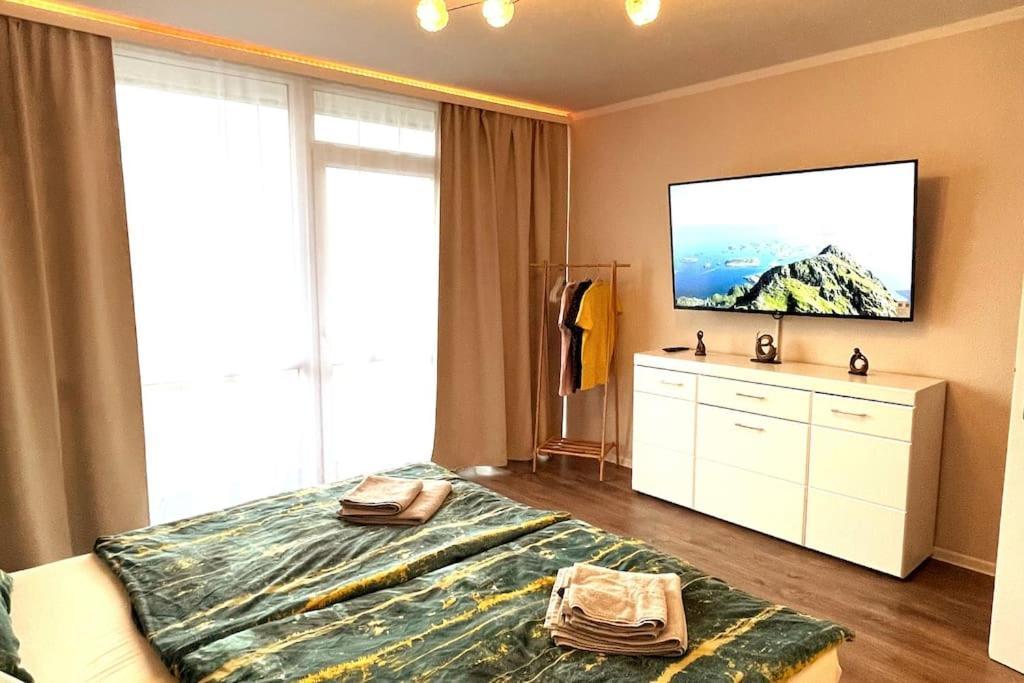 Grosse 3-zimmer Wohnung, Zentrale Lage. * Muelheim an der Ruhr