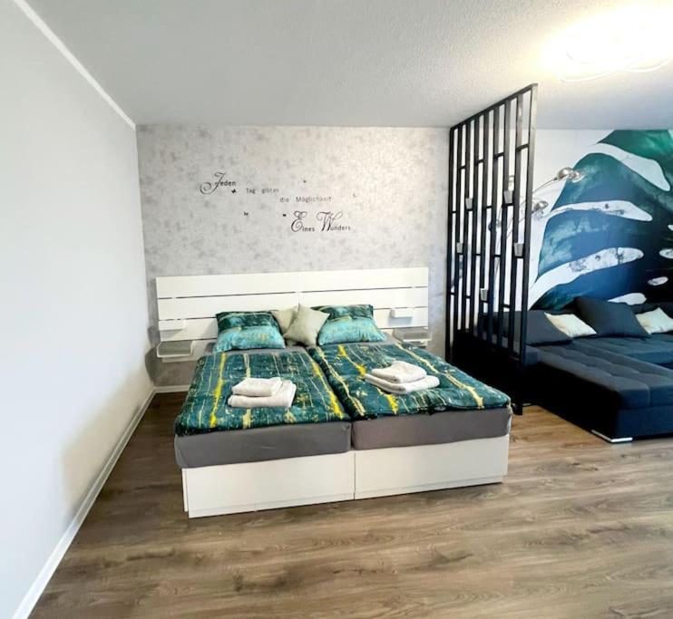 Grosse 3-zimmer Wohnung, Zentrale Lage. Apartment *
