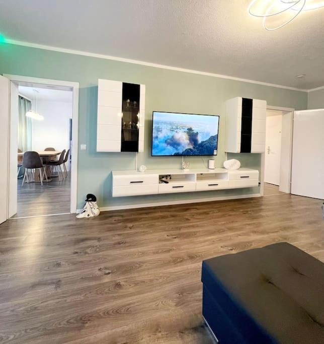 Grosse 3-zimmer Wohnung, Zentrale Lage. * Muelheim an der Ruhr
