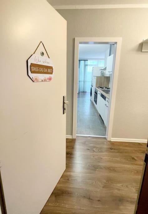Grosse 3-zimmer Wohnung, Zentrale Lage. Muelheim an der Ruhr