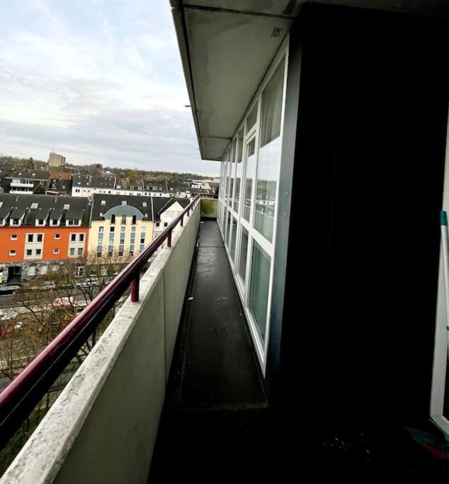 Grosse 3-zimmer Wohnung, Zentrale Lage. Muelheim an der Ruhr